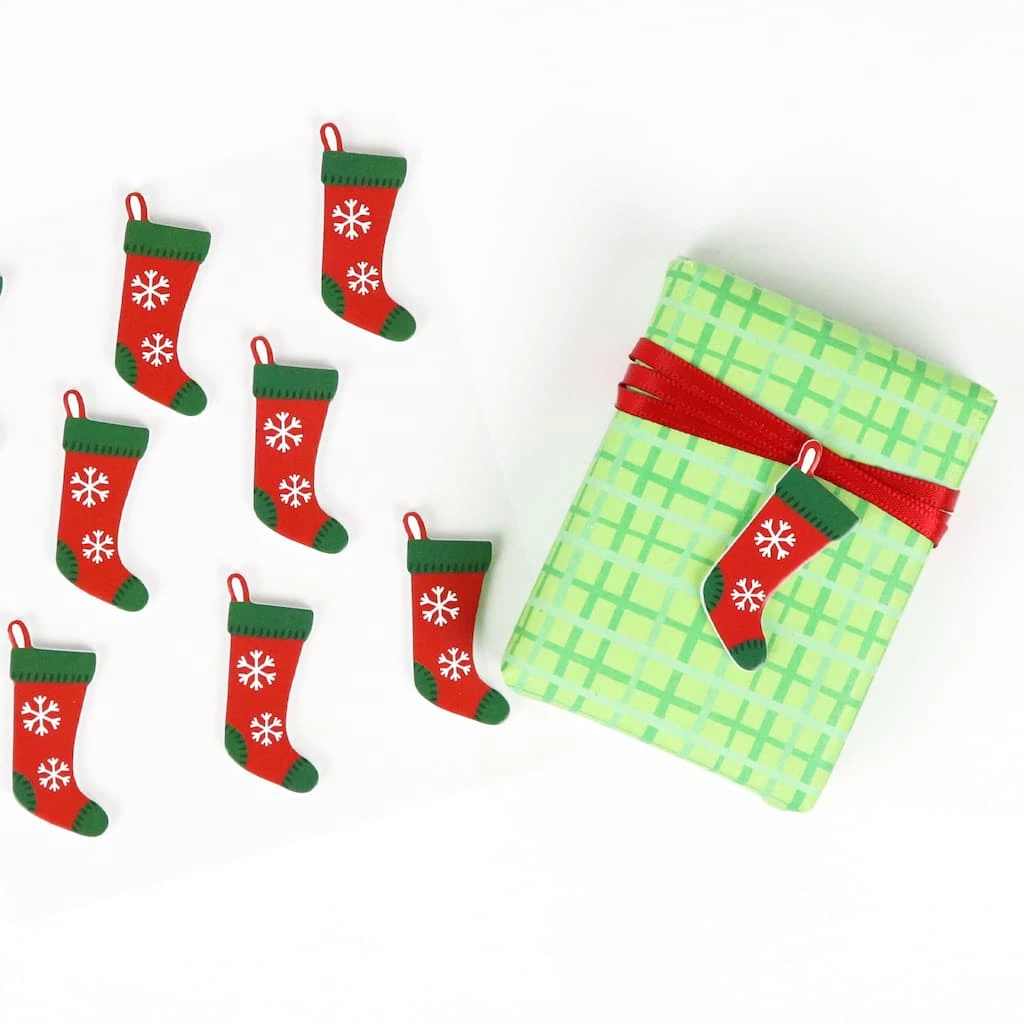 Top 10 π₯ Red & Green Snowflake Sock π Christmas Stickers by Recollections™ β - Image 3